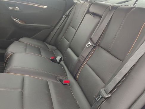 Used 2015 Chevrolet Impala LTZ FWD image 19