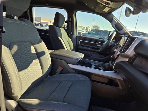 Used 2025 RAM 1500 Lone Star image 33