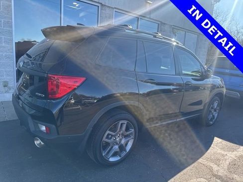 Used 2023 Honda Passport EX-L image 11