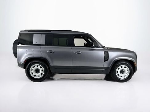 Used 2023 Land Rover Defender 110 AWD/4WD image 6