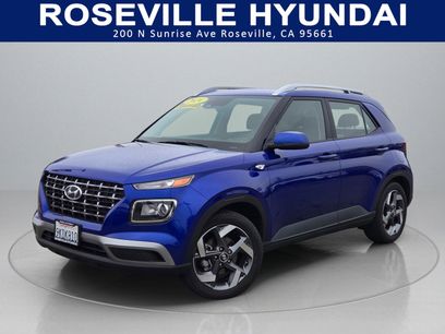 Used 2024 Hyundai Venue SEL