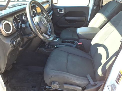 Used 2020 Jeep Wrangler Unlimited Sport image 11
