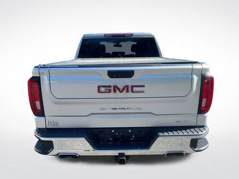 Certified 2021 GMC Sierra 1500 SLT w/ X31 Off-Road Package AWD/4WD image 4