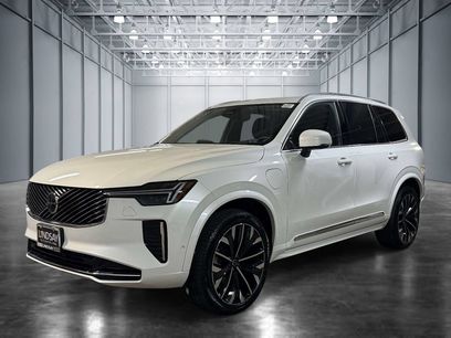 Certified 2025 Volvo XC90 T8 Plus w/ Protection Package Premier