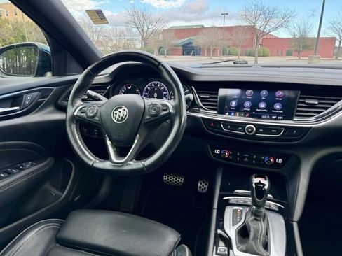 Used 2019 Buick Regal GS image 19