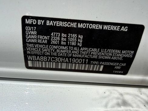 Used 2017 BMW 340i xDrive Sedan AWD/4WD image 26