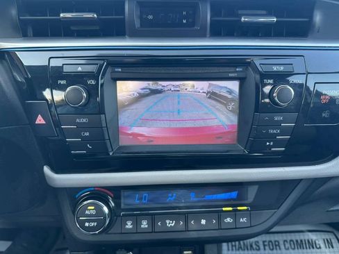 Used 2016 Toyota Corolla LE FWD image 14