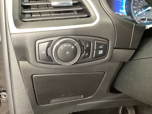 Used 2023 Ford Edge SEL w/ Convenience Package AWD/4WD image 20
