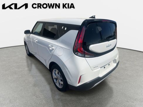 Certified 2025 Kia Soul LX w/ LX Technology Package image 34
