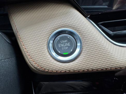 New 2026 Chevrolet Equinox ACTIV image 17