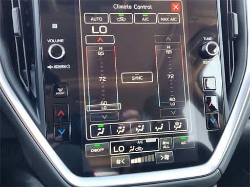 Certified 2025 Subaru Crosstrek 2.0i Premium image 19