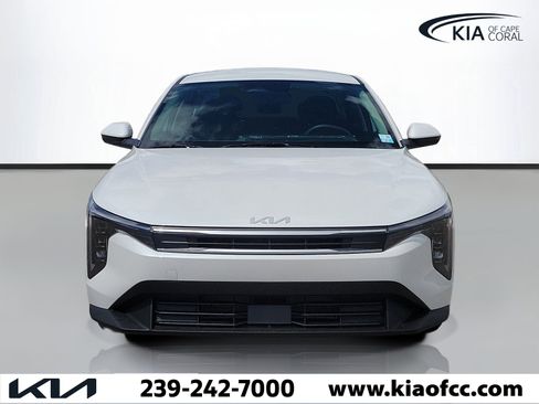 New 2026 Kia K4 FWD image 2