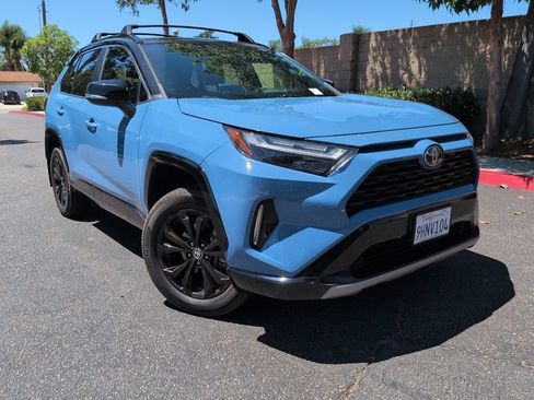 Used 2023 Toyota RAV4 XSE w/ XSE Grade Weather Package AWD/4WD image 3