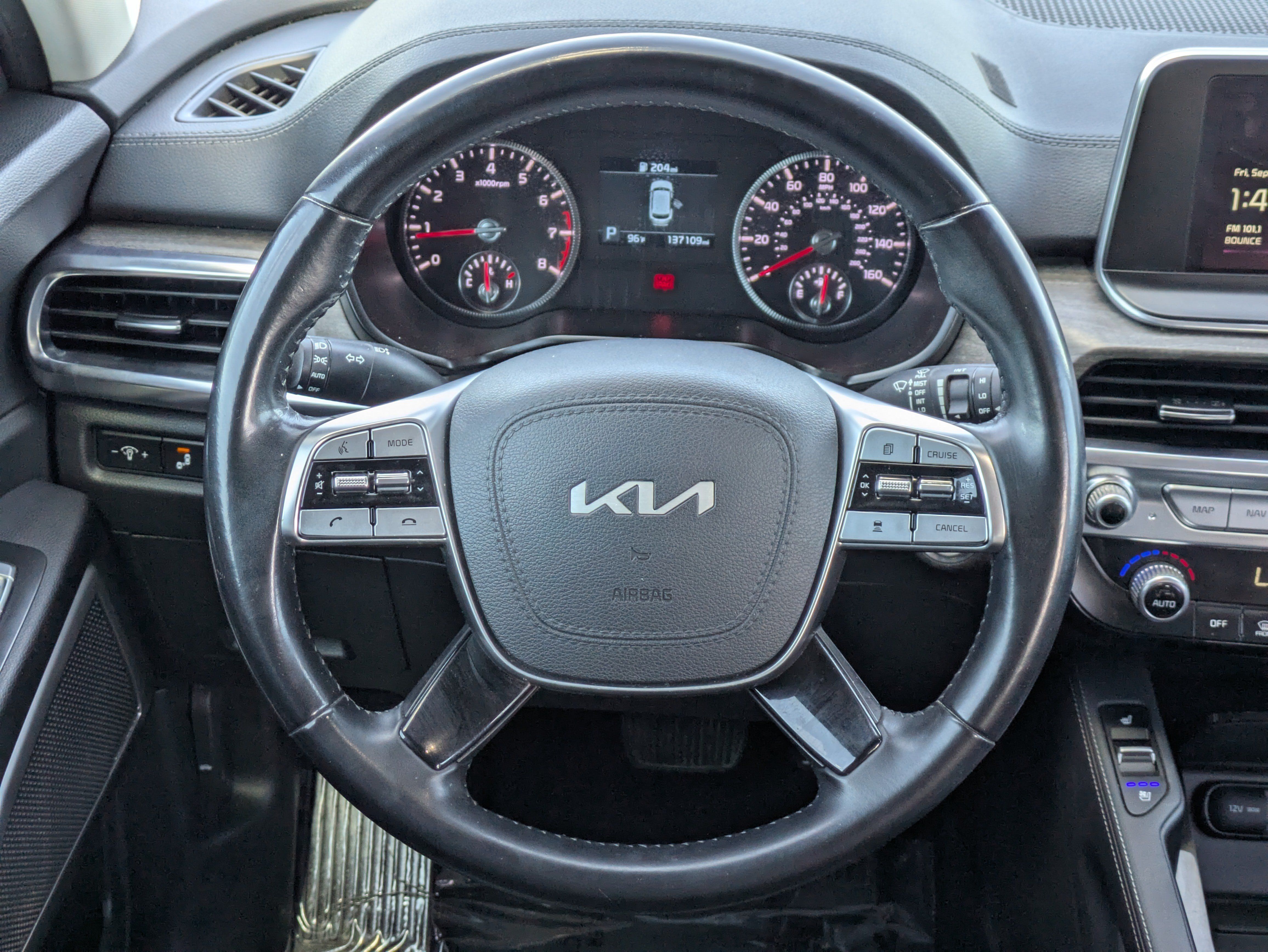 Used 2022 Kia Telluride EX w/ Towing Package FWD image 21