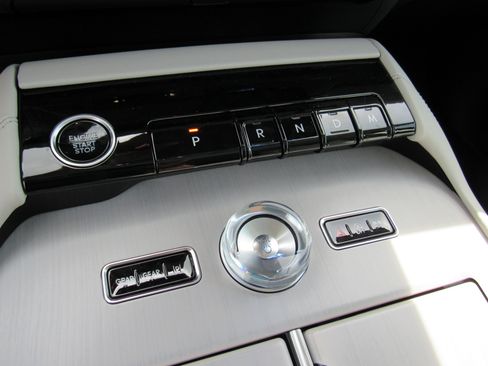 New 2025 Lincoln Navigator Reserve image 24