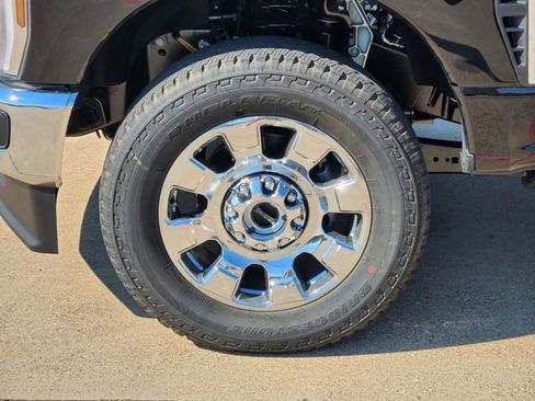 New 2026 Ford F250 King Ranch w/ Chrome Package image 9