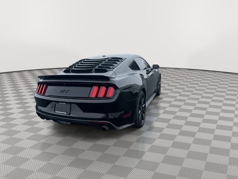 Used 2016 Ford Mustang GT Premium w/ Equipment Group 401A image 7