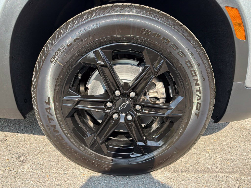 New 2026 Chevrolet Blazer LT w/ Convenience Package FWD image 9