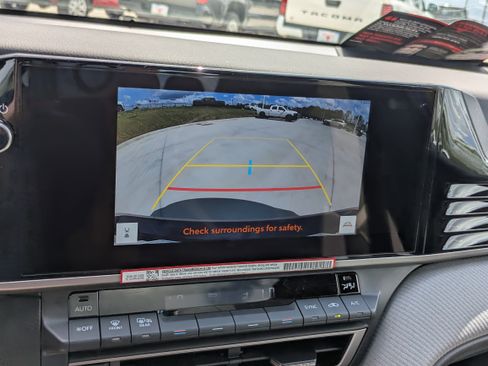 New 2026 Toyota Camry SE FWD image 23
