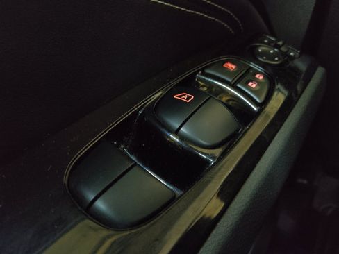 Used 2023 Nissan Altima 2.5 SV w/ SV Premium Package FWD image 27