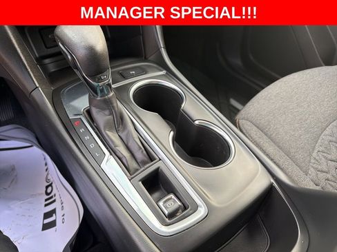 Used 2024 Chevrolet Equinox LT w/ LPO, Floor Liner Package FWD image 31