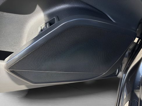 Used 2022 Audi Q5 2.0T Premium w/ Convenience Package image 29