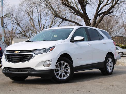 Used 2021 Chevrolet Equinox LT image 2