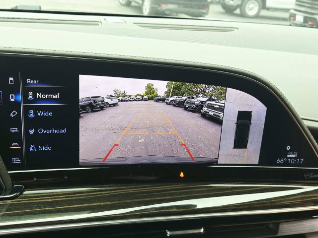 Certified 2022 Cadillac Escalade Premium Luxury w/ Performance Package AWD/4WD image 29