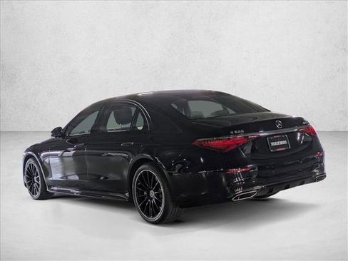 Used 2023 Mercedes-Benz S 580 4MATIC Sedan image 8