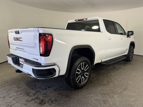 Used 2025 GMC Sierra 1500 AT4 AWD/4WD image 9