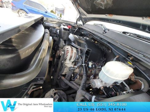 Used 2011 GMC Sierra 2500 W/T w/ Snow Plow Prep Package image 18