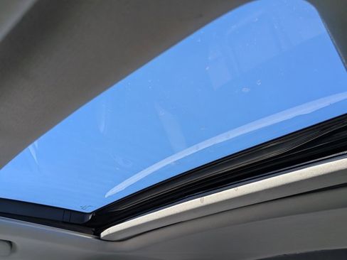 Used 2016 Acura TLX image 15