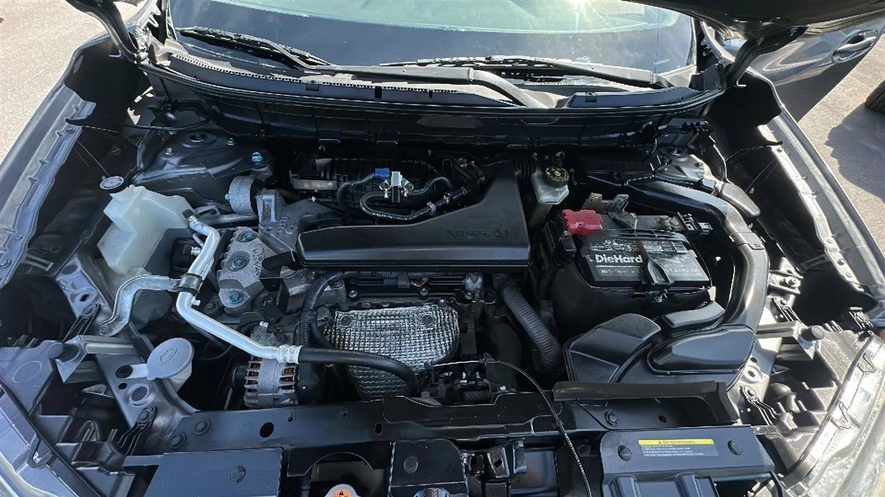 Used 2017 Nissan Rogue S FWD image 39