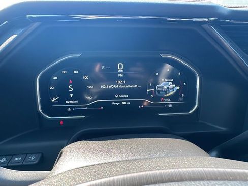 Used 2024 GMC Sierra 2500 AT4 w/ AT4 Premium Plus Package image 27