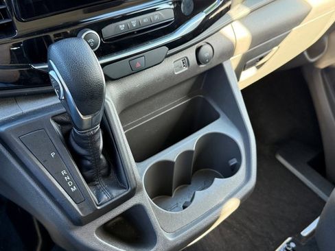 Used 2023 Ford Transit 350 XLT image 28