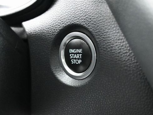 Used 2024 Toyota Corolla LE w/ LE Convenience Package image 21