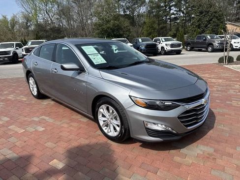 Used 2024 Chevrolet Malibu LT image 38