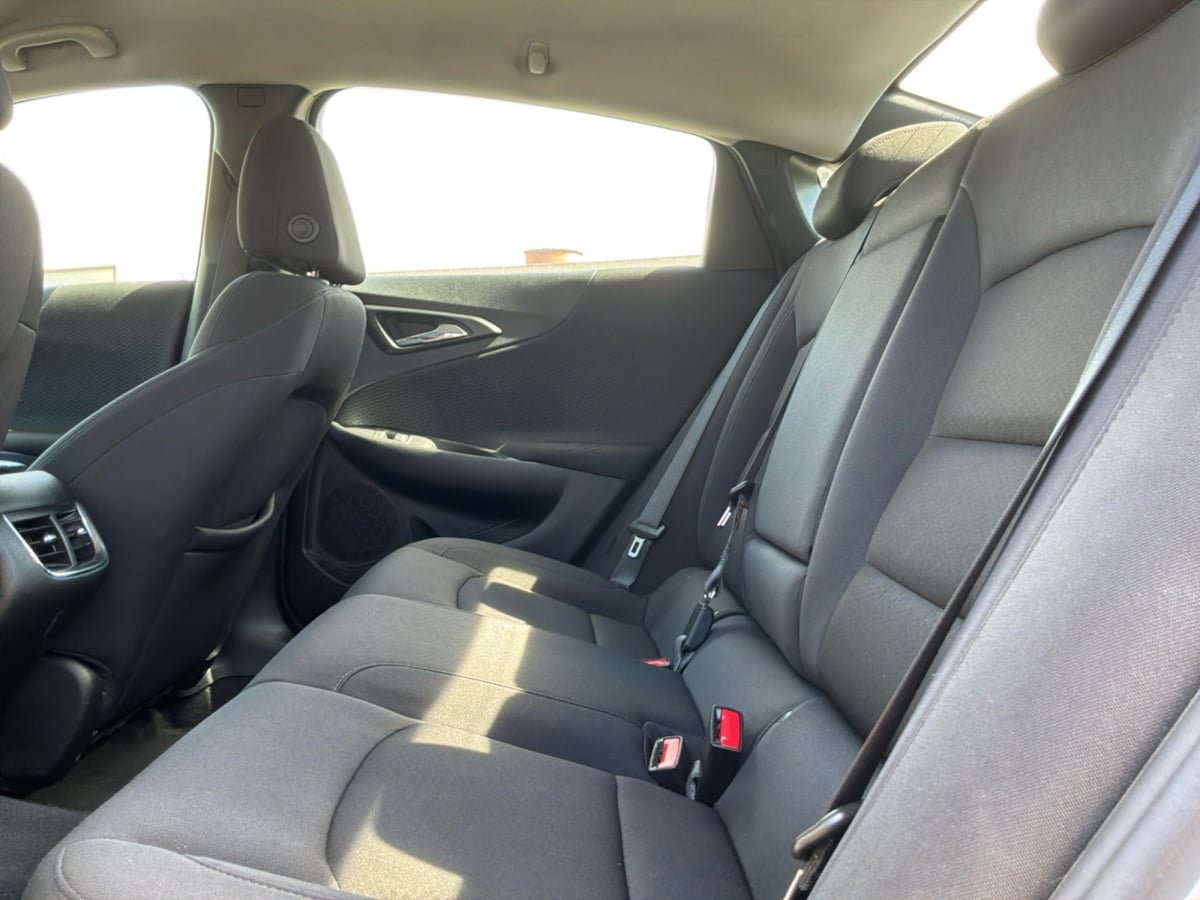Used 2023 Chevrolet Malibu LT FWD image 19
