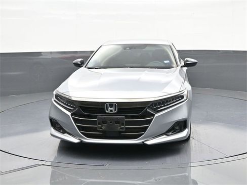 Used 2022 Honda Accord Sport image 26