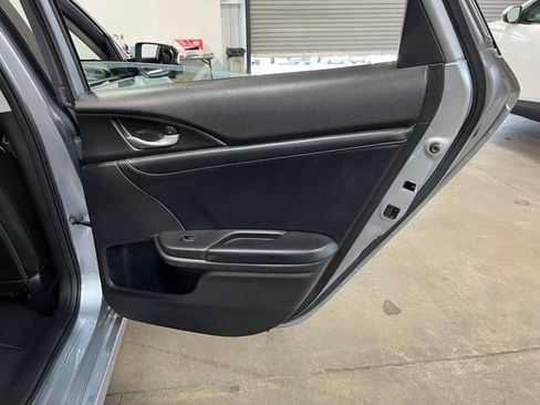 Used 2019 Honda Insight Touring image 16