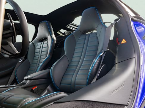 New 2025 McLaren GTS RWD image 48