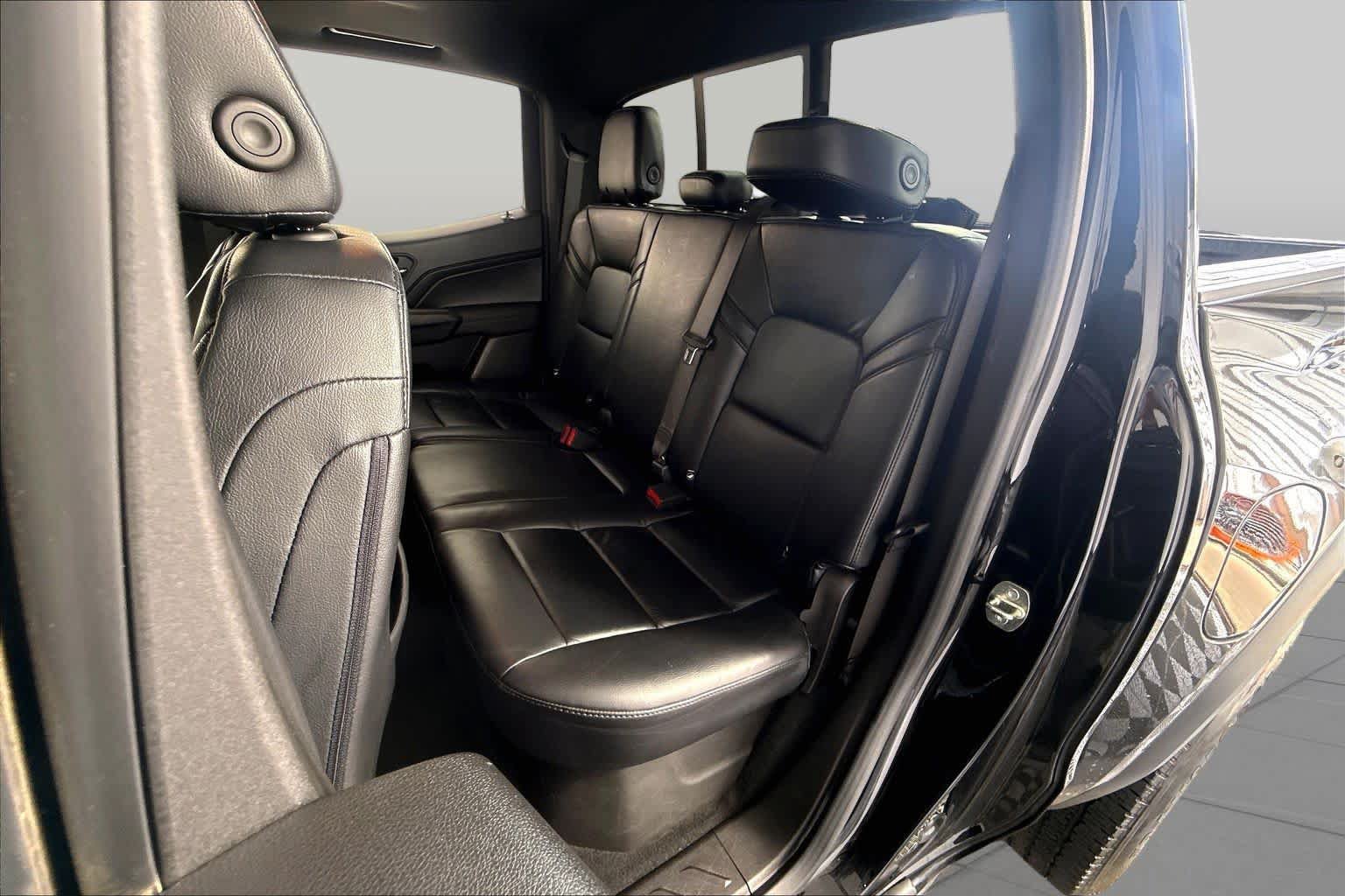 Used 2023 GMC Canyon Elevation w/ Convenience Package AWD/4WD image 17
