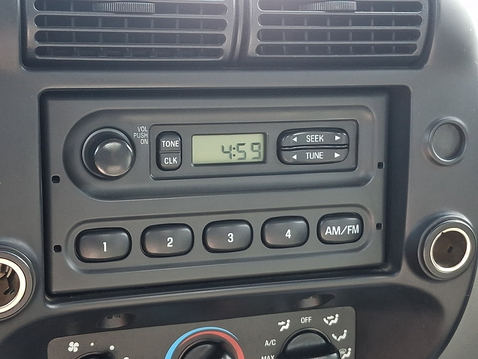 Used 2011 Ford Ranger XL RWD image 19