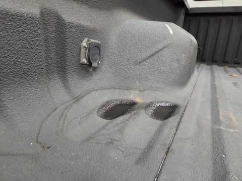 Used 2013 Ford F350 Lariat w/ Lariat Interior Pkg image 32