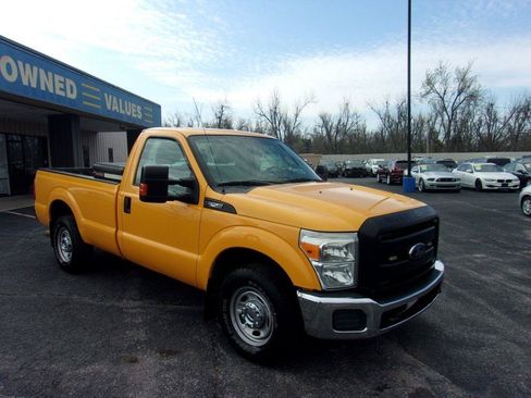 Used 2013 Ford F250 XL w/ PWR Equipment Group RWD image 3