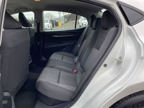 Used 2025 Toyota Camry LE image 24