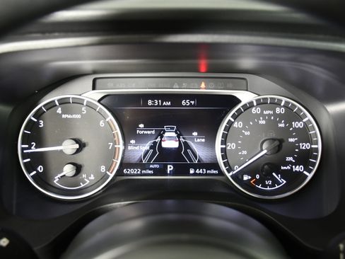 Used 2024 Nissan Rogue S image 18