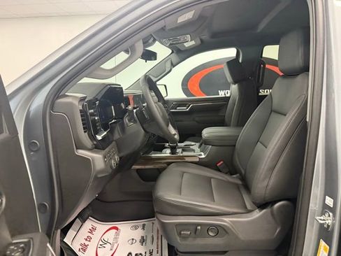 New 2026 Chevrolet Silverado 1500 RST w/ RST All Star Premium Package image 9