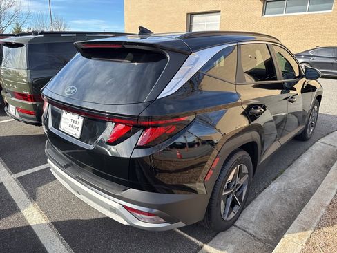 Certified 2025 Hyundai Tucson SEL image 5