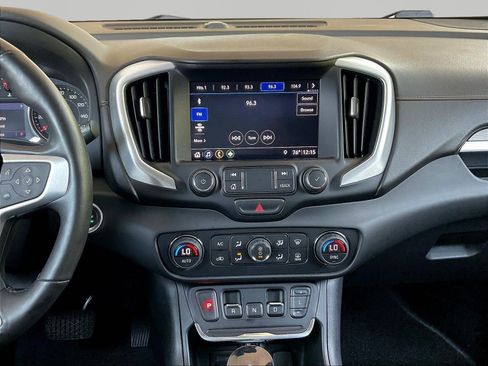 Used 2020 GMC Terrain SLT w/ Preferred Package FWD image 9